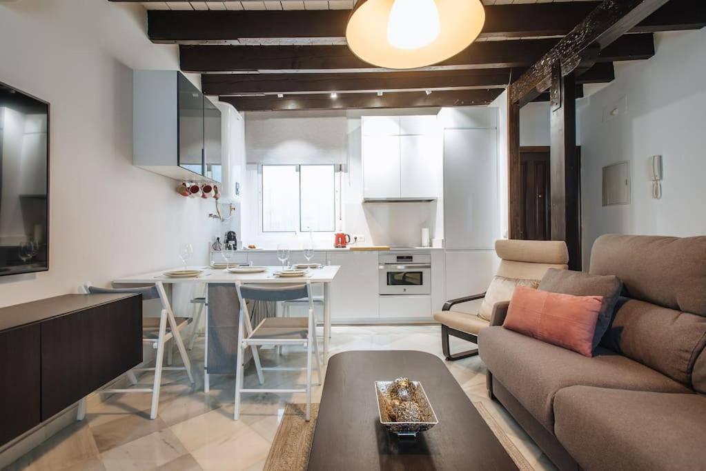 סביליה Ad2B Apartment, 300M From Cathedral With 2Br מראה חיצוני תמונה